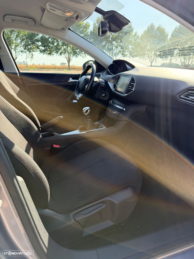 Peugeot 308 SW BlueHDi 120 Stop & Start Active - 6