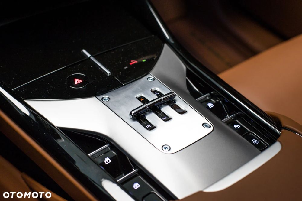 Ferrari Purosangue - 33