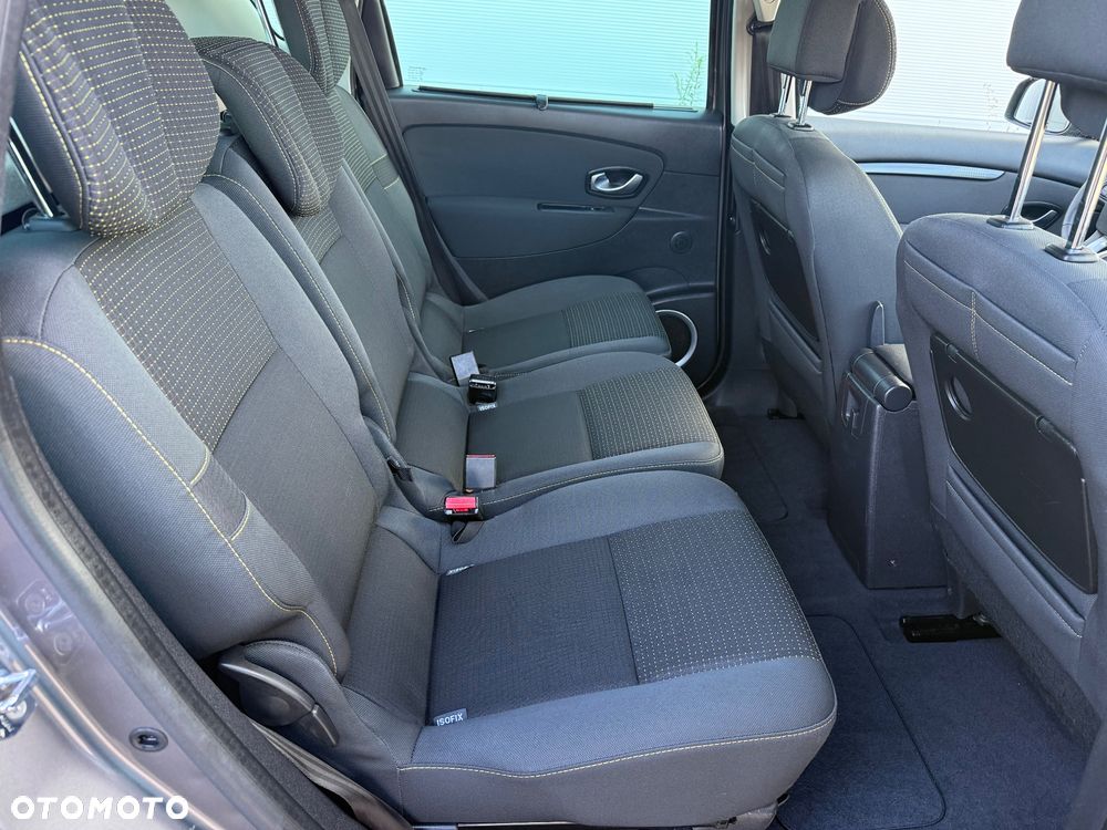 Renault Scenic 1.9 dCi Confort Authentique - 13