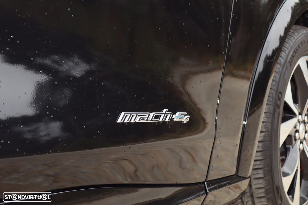 Ford Mustang Mach-E AWD PREMIUM - 8