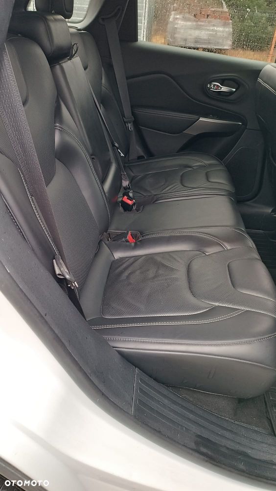 Jeep Cherokee 2.0 GME Active Drive I Limited - 15