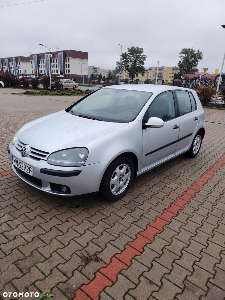 Volkswagen Golf - 2