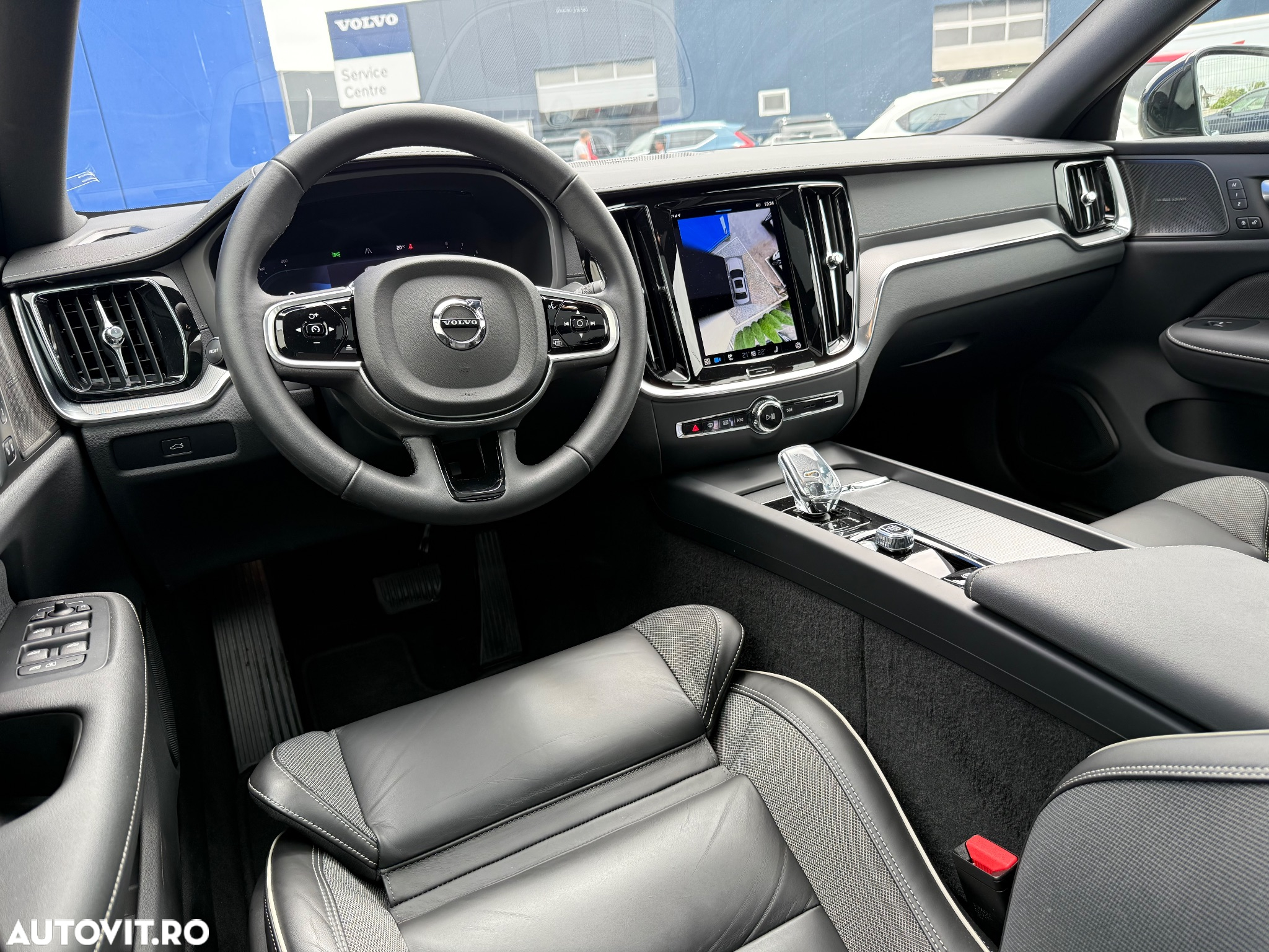 Volvo S60 B5 B AWD Ultimate Dark - 18