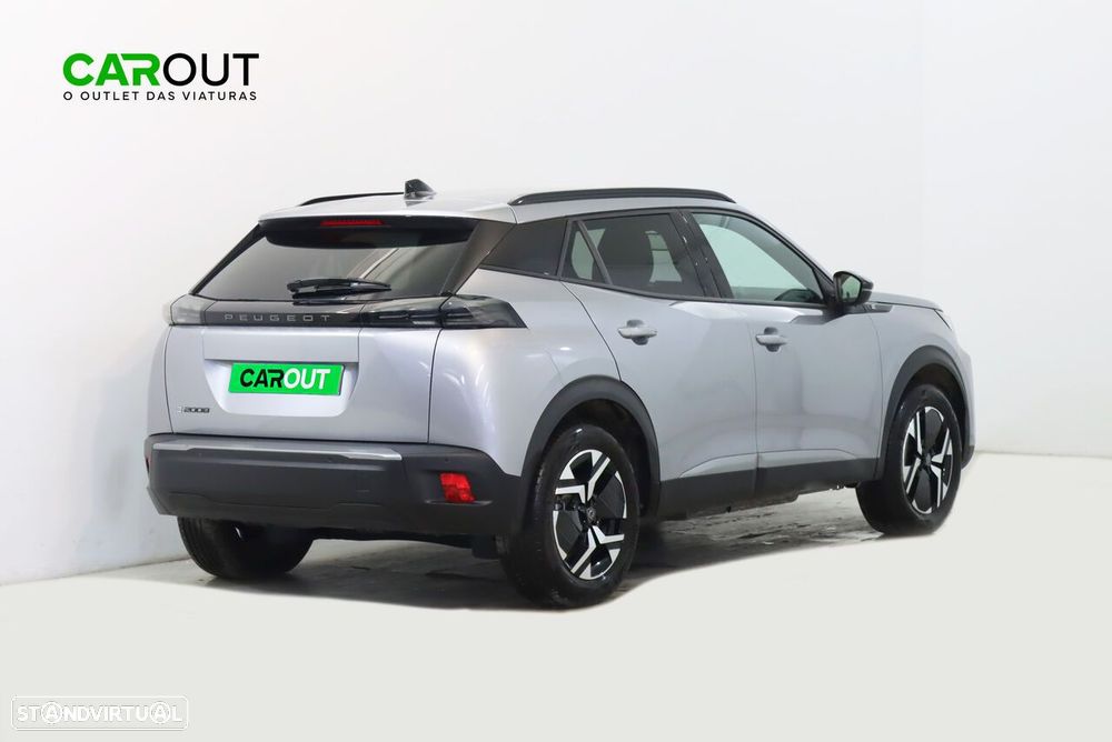 Peugeot e-2008 54 kWh Allure - 2
