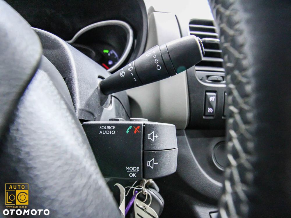 Renault TRAFIC LONG BRYGADÓWKA 6 OSÓB - 23