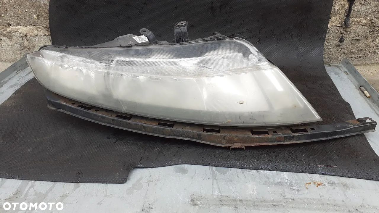 HONDA CIVIC VIII UFO LAMPA PRZOD PRZEDNIA PRAWA XENON+ ŚLIZG - 1