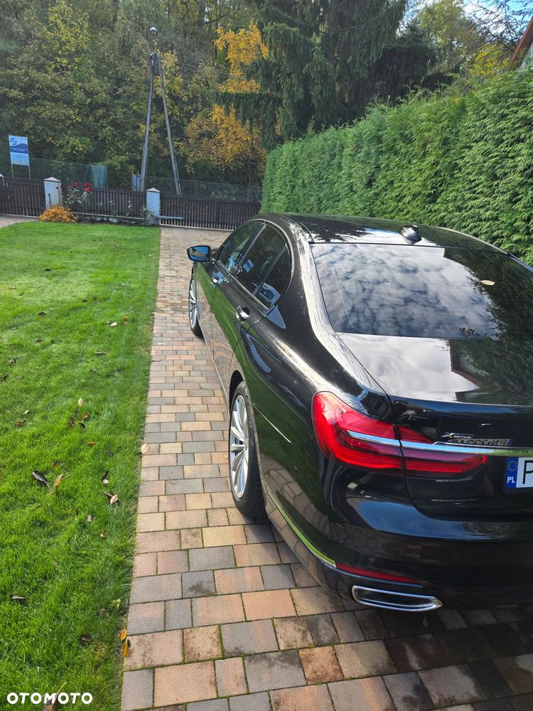 BMW Seria 7 2018 photo 4