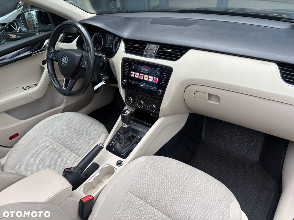 Skoda Octavia 2.0 TDI SCR Style DSG - 17