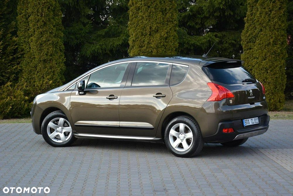 Peugeot 3008 Hybrid4 - 6