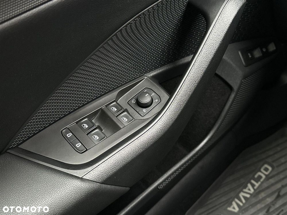 Skoda Octavia 1.4 TSI Plug-In Hybrid Style DSG - 18