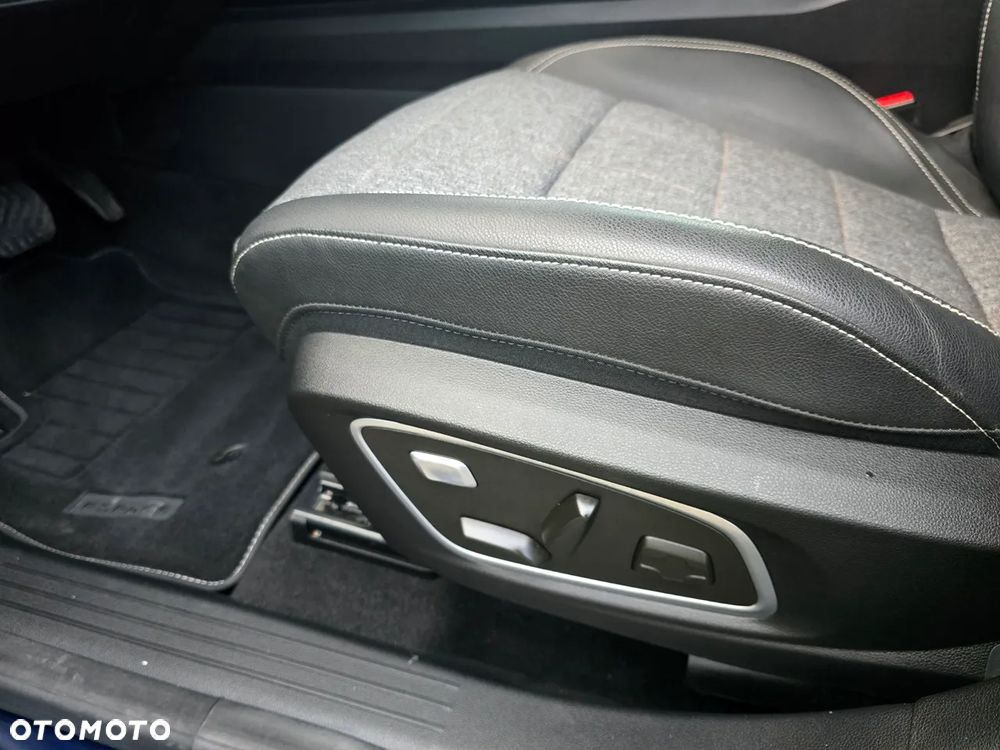 Renault Espace E-TECH Full Hybrid 200 Techno 7-Sitzer - 19