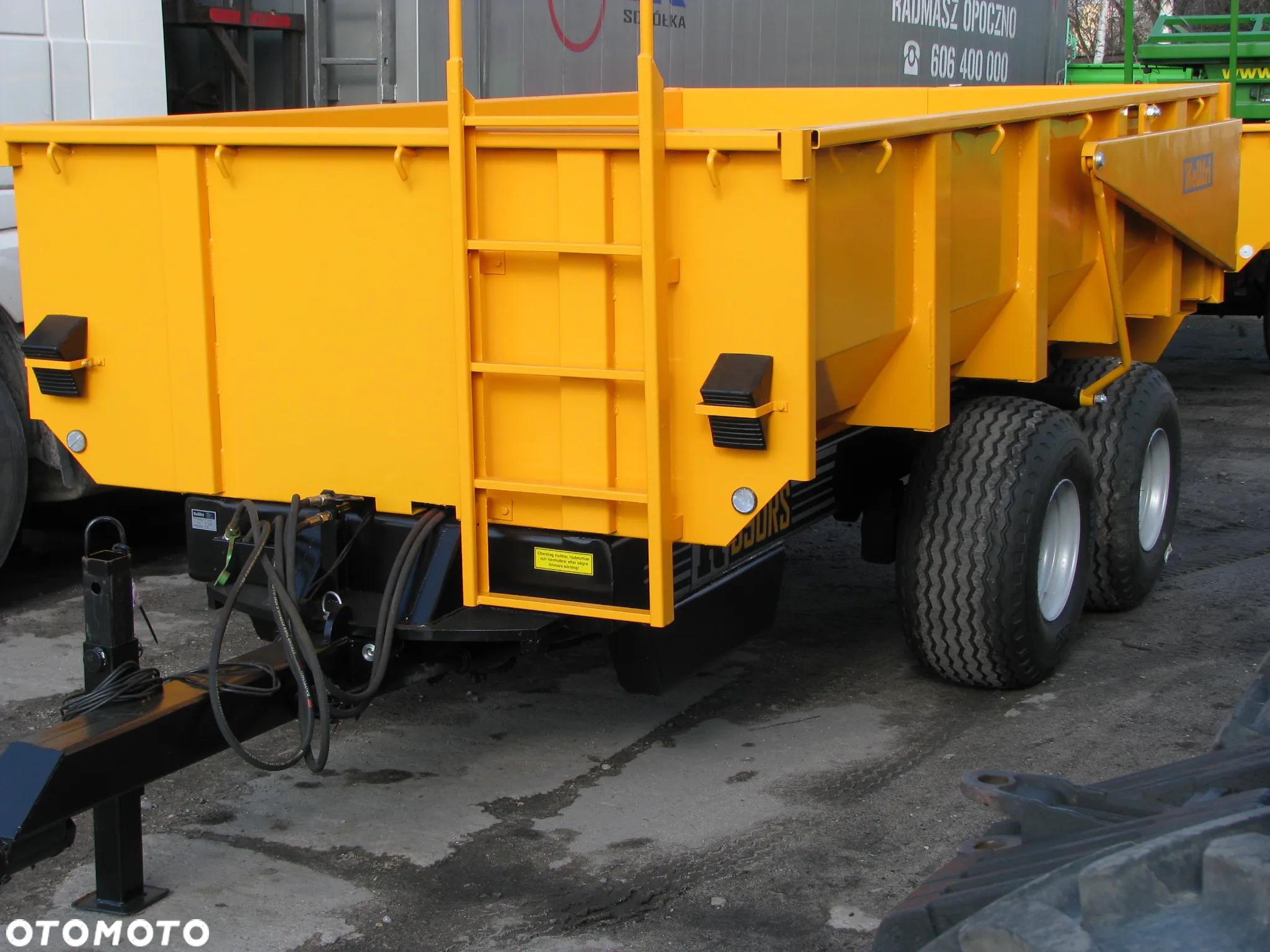 Inny Przyczepa budowlana KELLFRI - 6-9-Ton skorupowa - wywrot do tyłu - 8