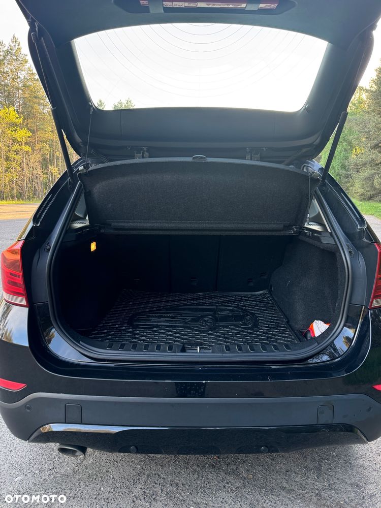 BMW X1 sDrive20d Sport Line - 11