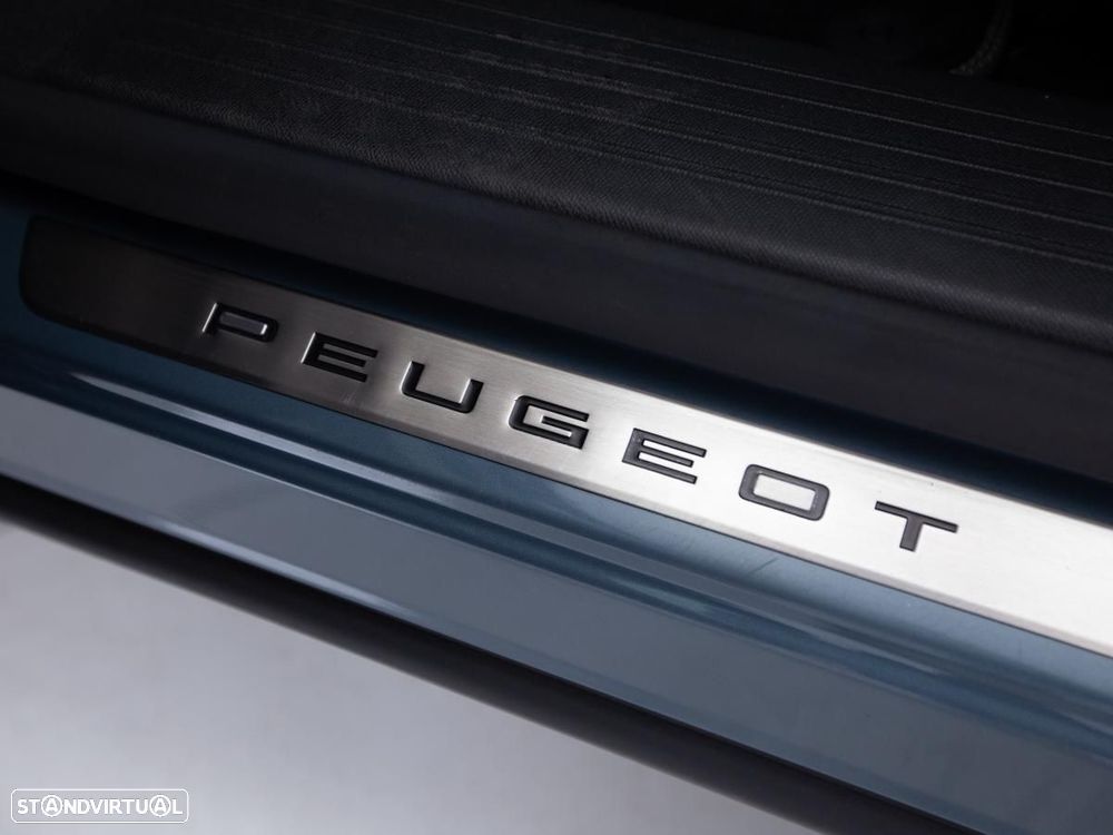 Peugeot E-3008 GT - 16