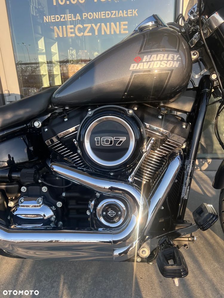 Harley-Davidson Softail Sport Glide - 5