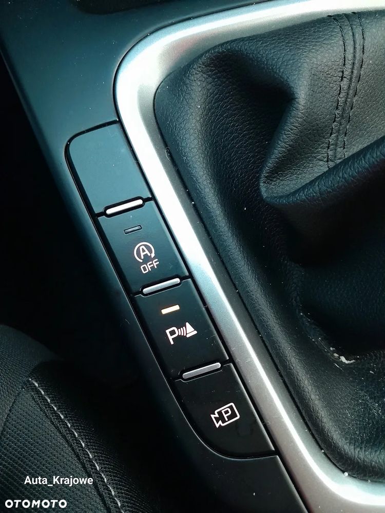 Kia Ceed 1.5 T-GDI M - 19