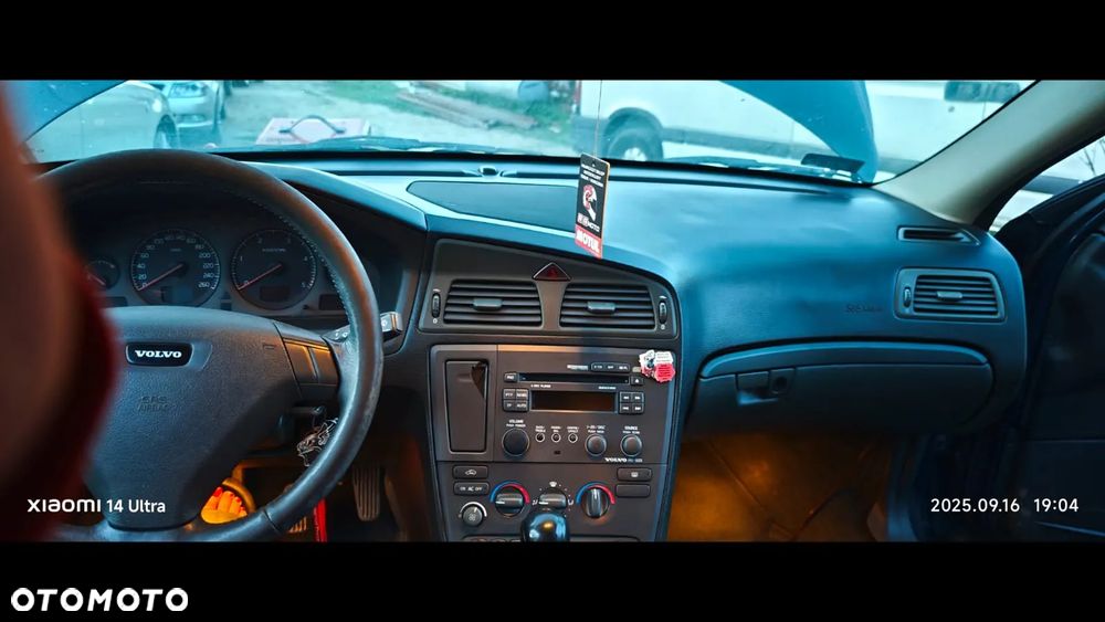 Volvo S60 2.4 D5 - 5