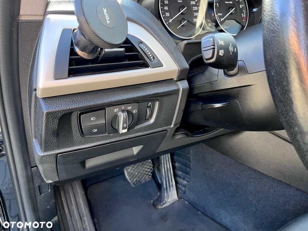 BMW Seria 1 118i Advantage - 22