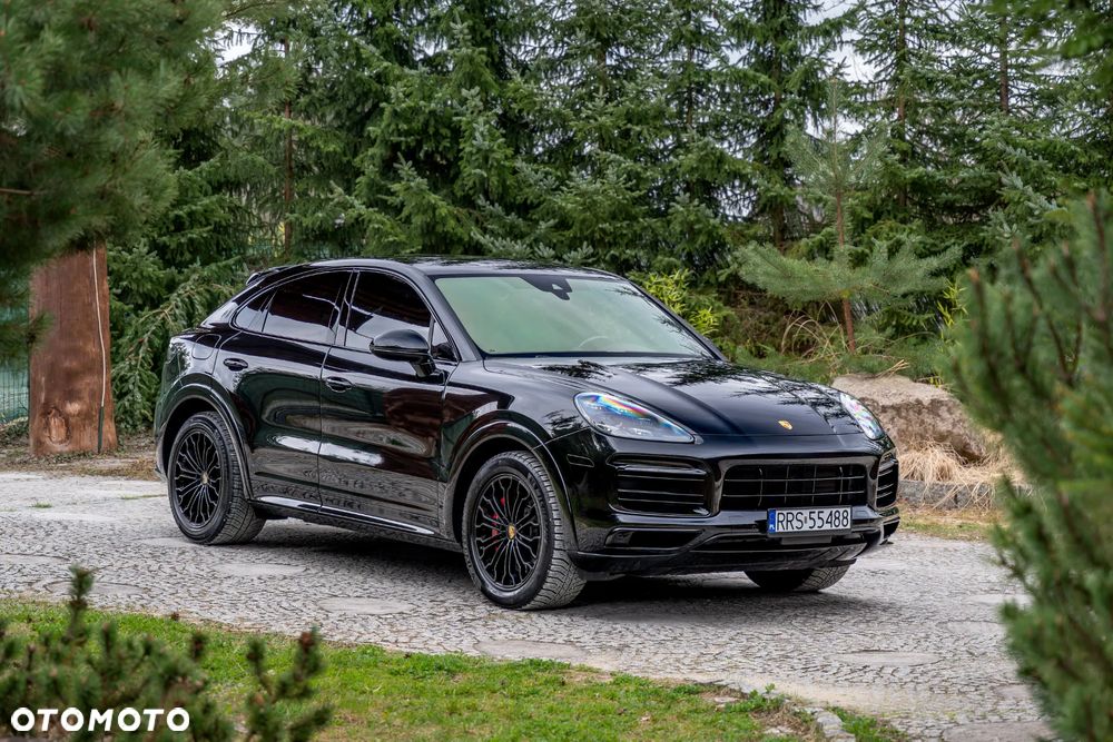 Porsche Cayenne GTS - 2