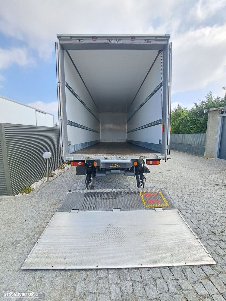 DAF XF 410 - FAXF 105 19T C/ Plataforma Caixa Isotérmica - 21
