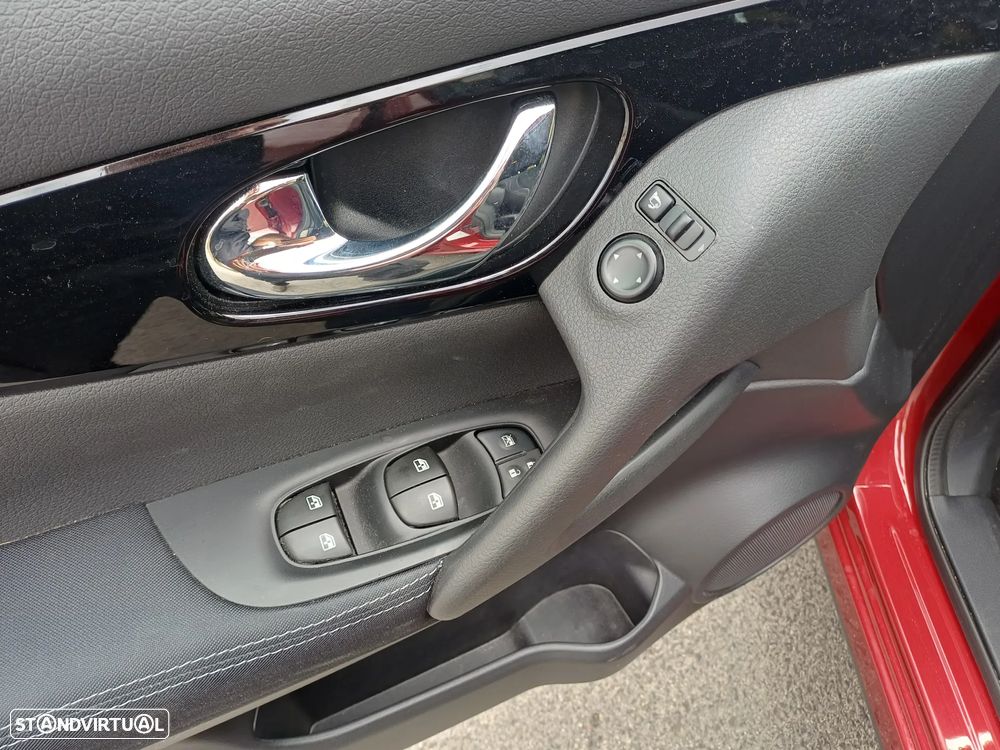 Nissan Qashqai 1.5 dCi N-Connecta DCT - 10