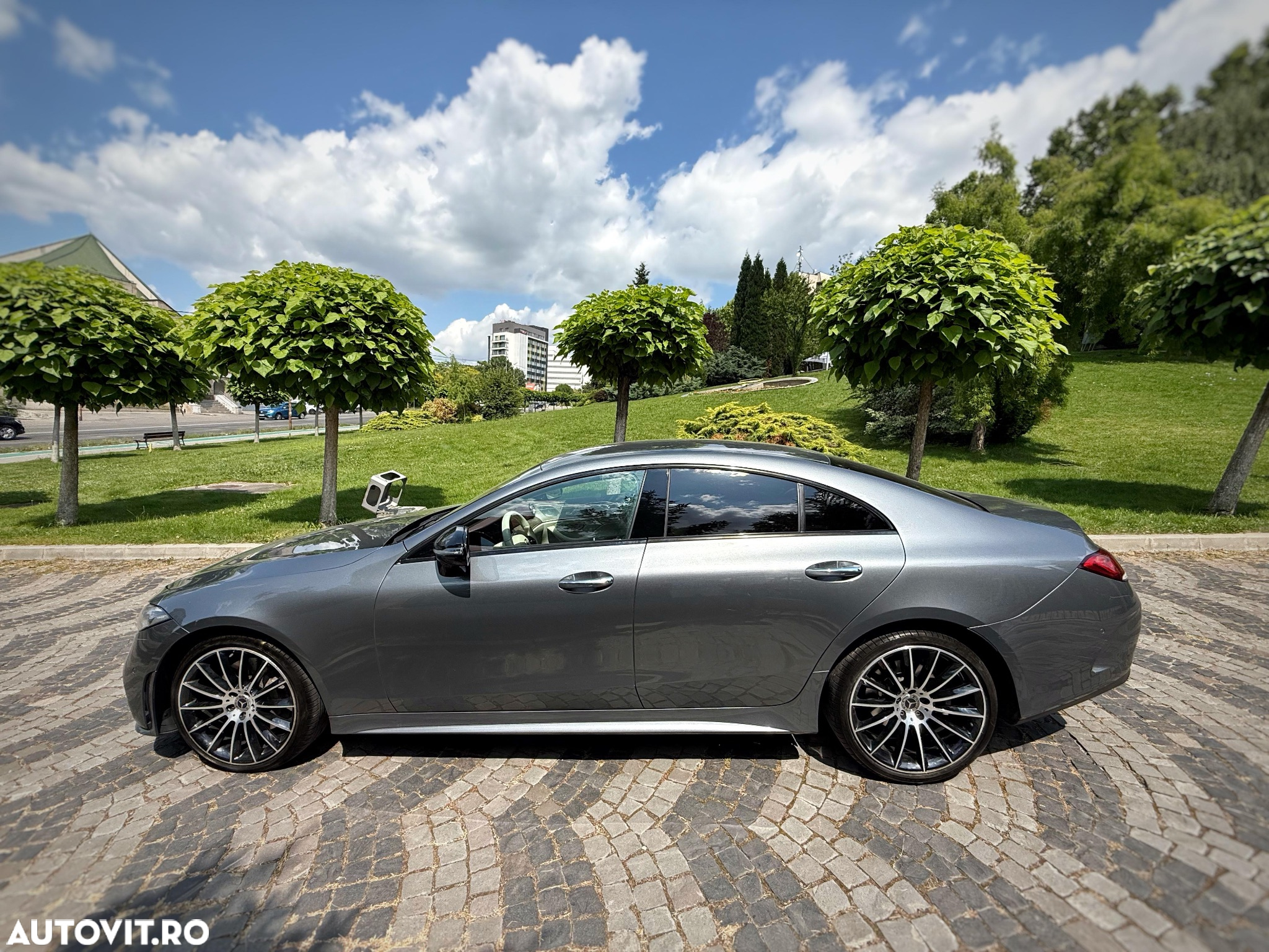 Mercedes-Benz CLS 400 d 4MATIC Aut - 5