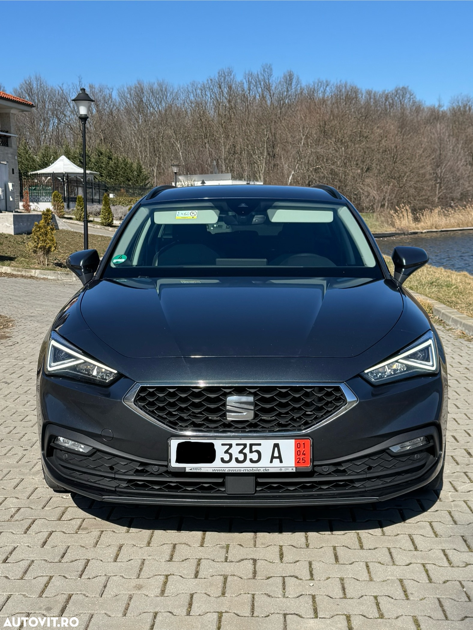 Seat Leon Sportstourer 2.0 TDI DSG Style Edition - 6