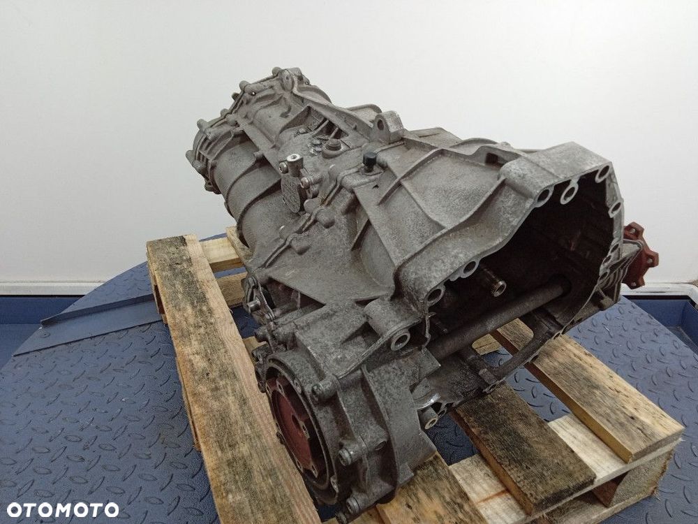 AUDI A4 B8 A5 8T 2.0 TDI 163KM SKRZYNIA MANUALNA PJH - 6