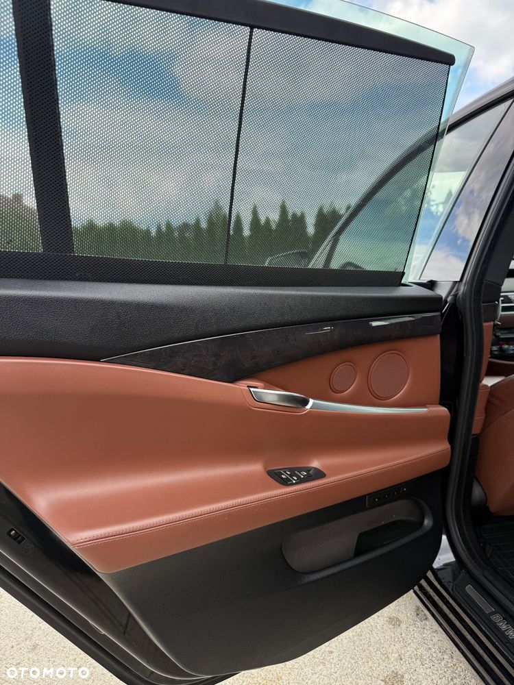 BMW 5GT 550i Luxury Line - 21