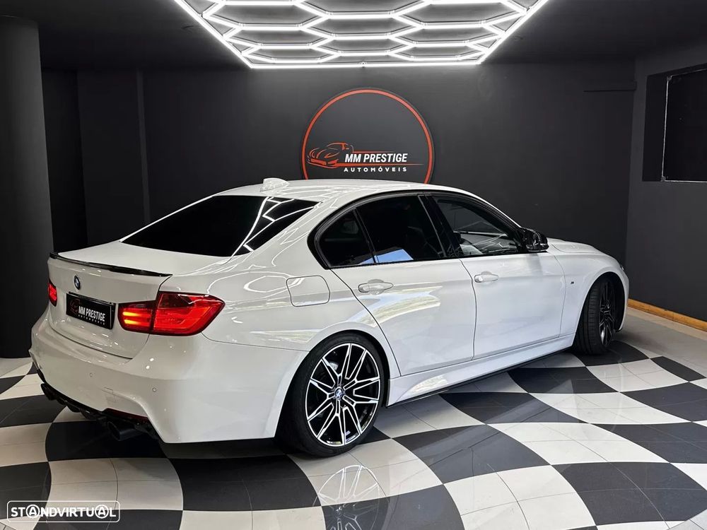 BMW 320 d Pack M - 26