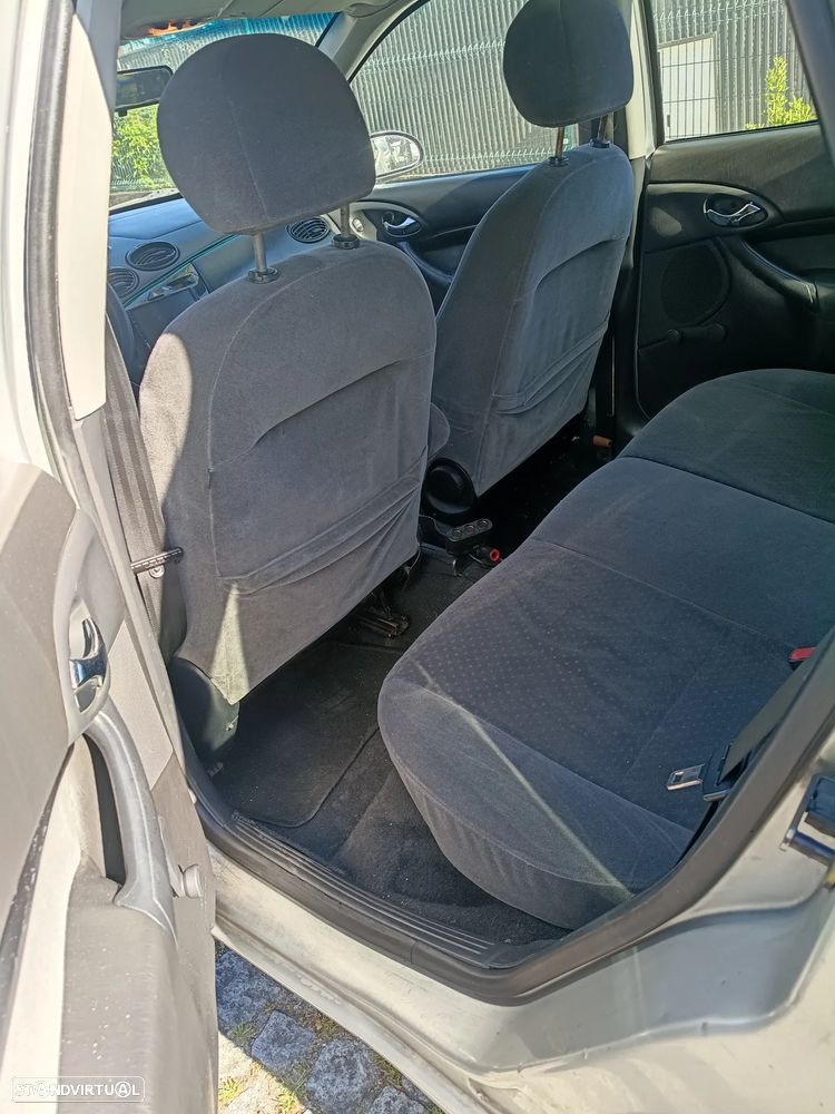 Ford Focus SW TDCi Ghia X - 7