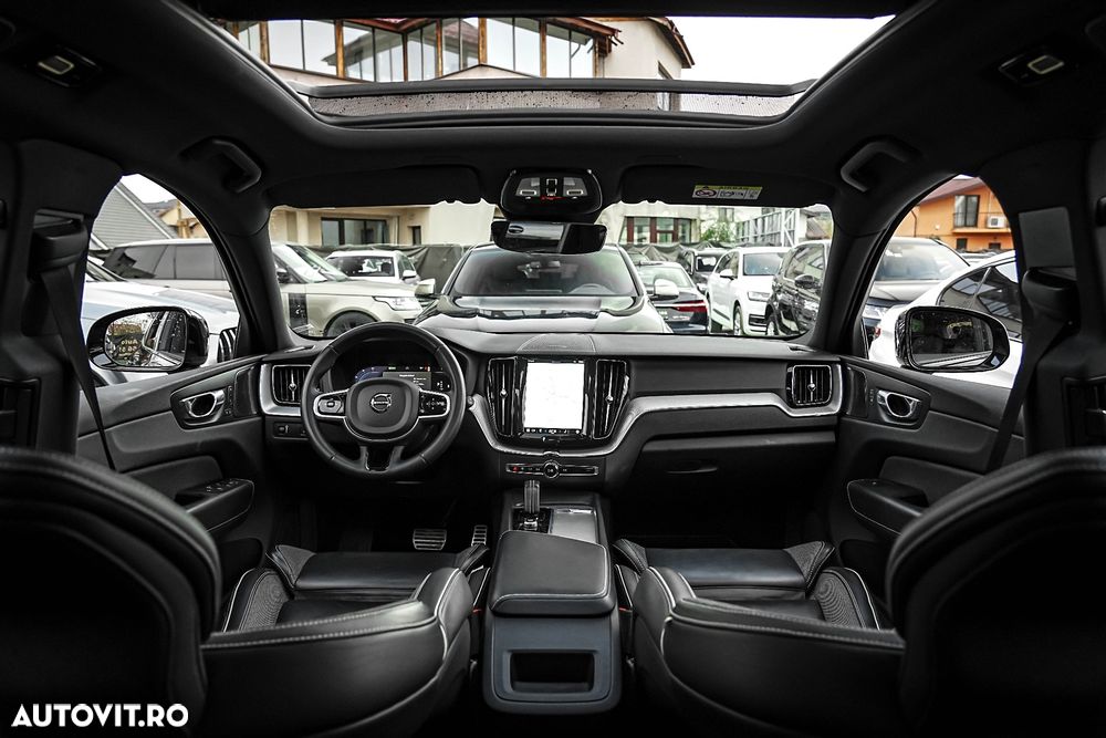 Volvo XC 60 B5 B AWD Ultimate Black Edition - 19