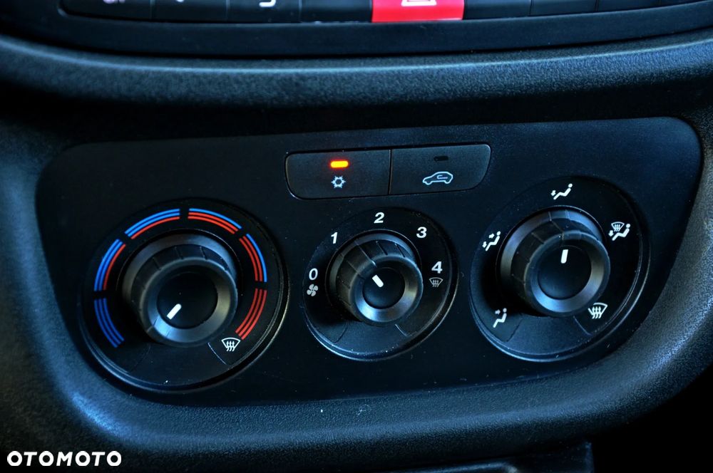 Fiat Doblo - 33