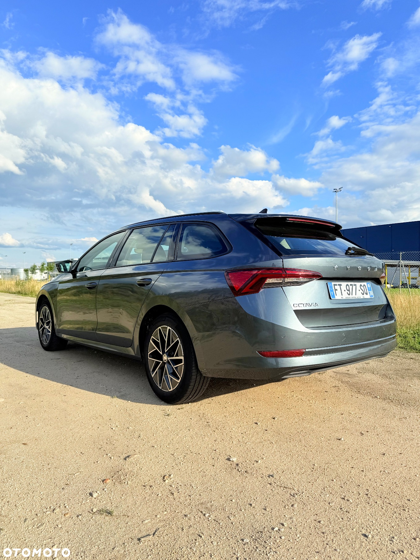 Skoda Octavia 2.0 TDI Business DSG - 7