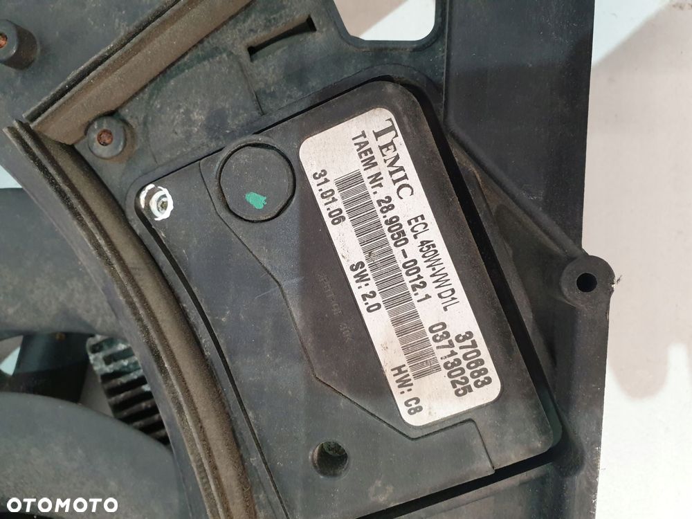 obudowa wentylator chłodnic 3d0121191q phaeton 3d2 3.0tdi 06r - 4