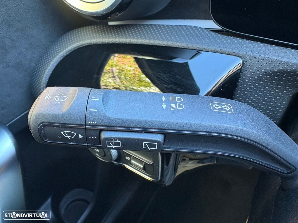 Mercedes-Benz A 200 AMG Line - 36