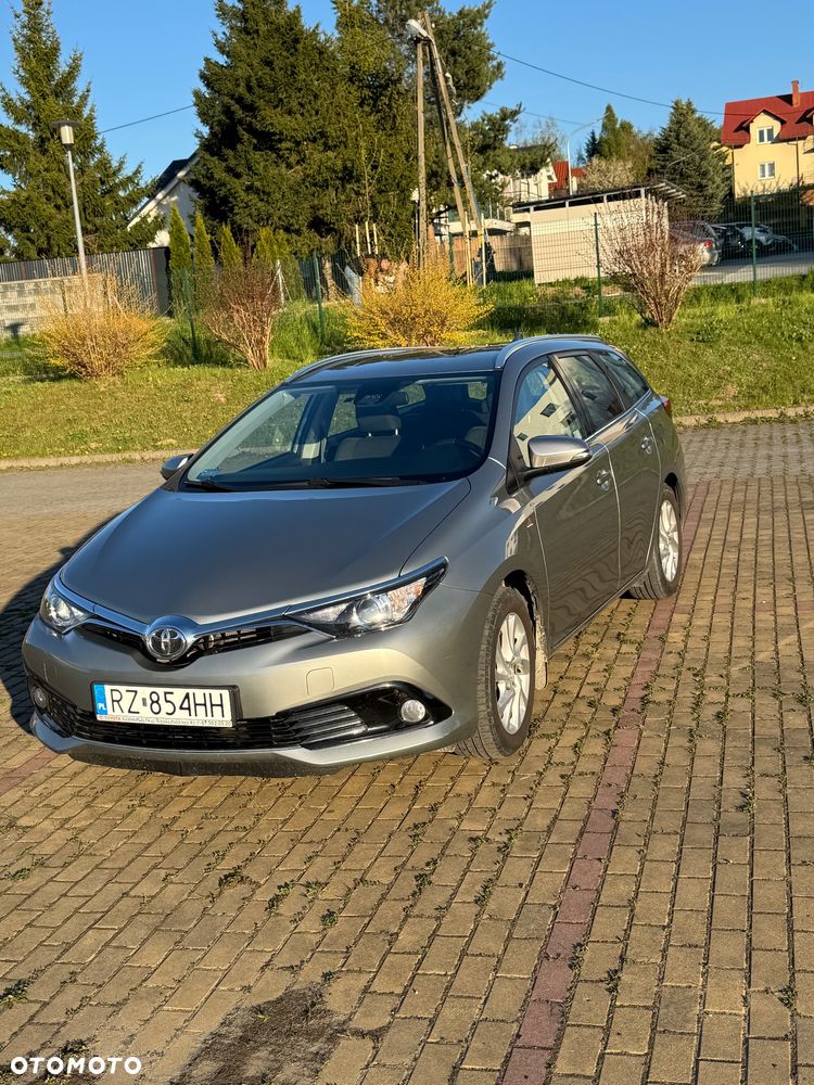 Toyota Auris 1.6 Premium - 7