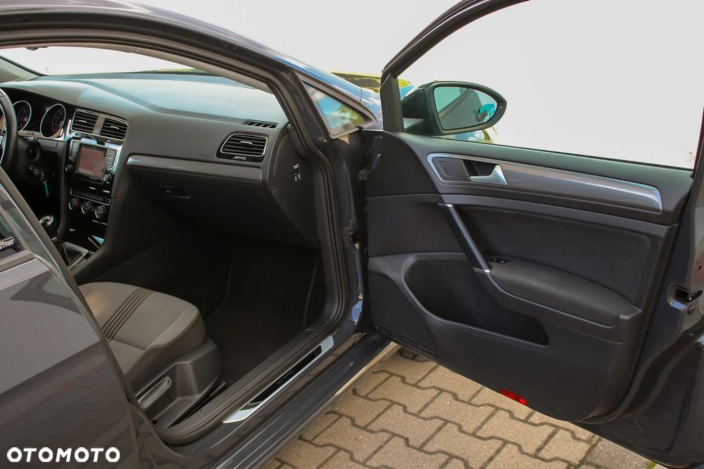 Volkswagen Golf 2.0 TDI BlueMotion Technology Allstar - 20