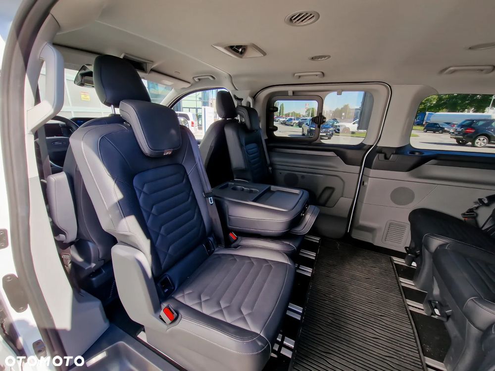 Ford Tourneo Custom 2.5 PHEV CVT 340 L2 Titanium X - 21