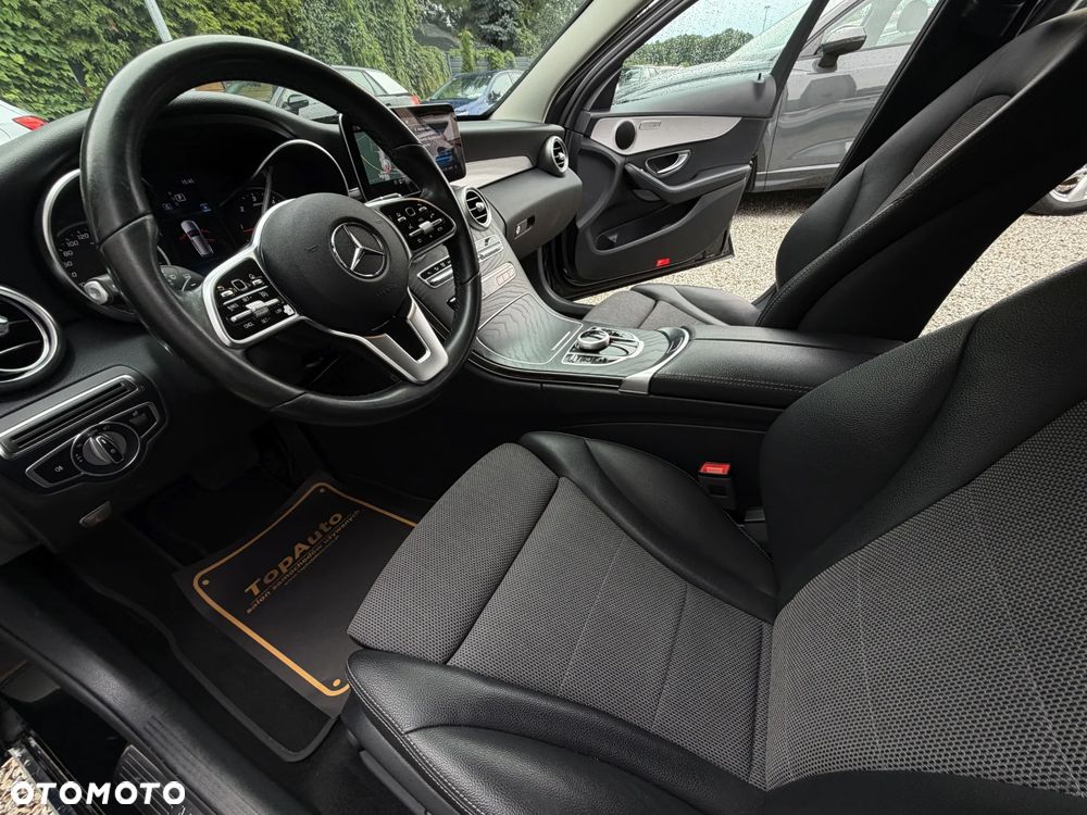 Mercedes-Benz Klasa C 220 d 9G-TRONIC - 18