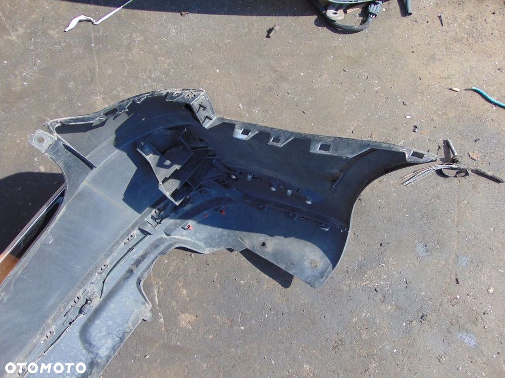 ZDERZAK TYŁ TYLNI TYLNY CITOREN C5 III X7 SEDAN - 3