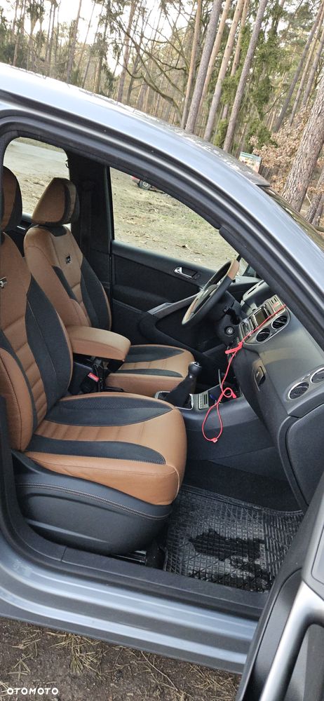 Volkswagen Tiguan 2.0 TDI 4Mot Track&Field - 4