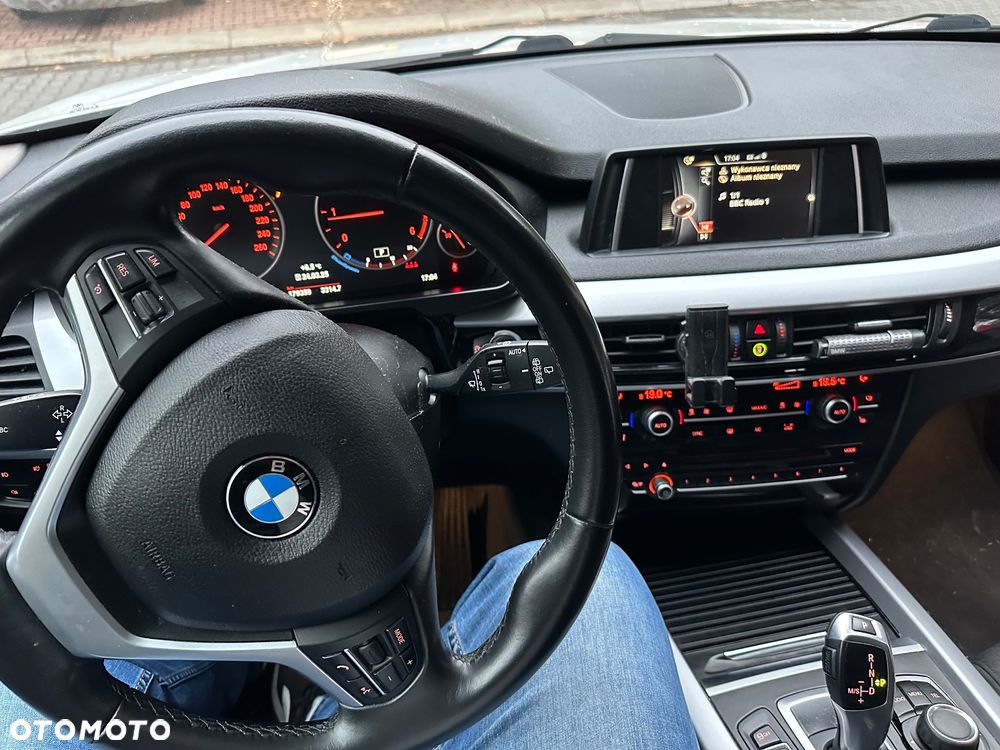 BMW X5 xDrive25d - 4