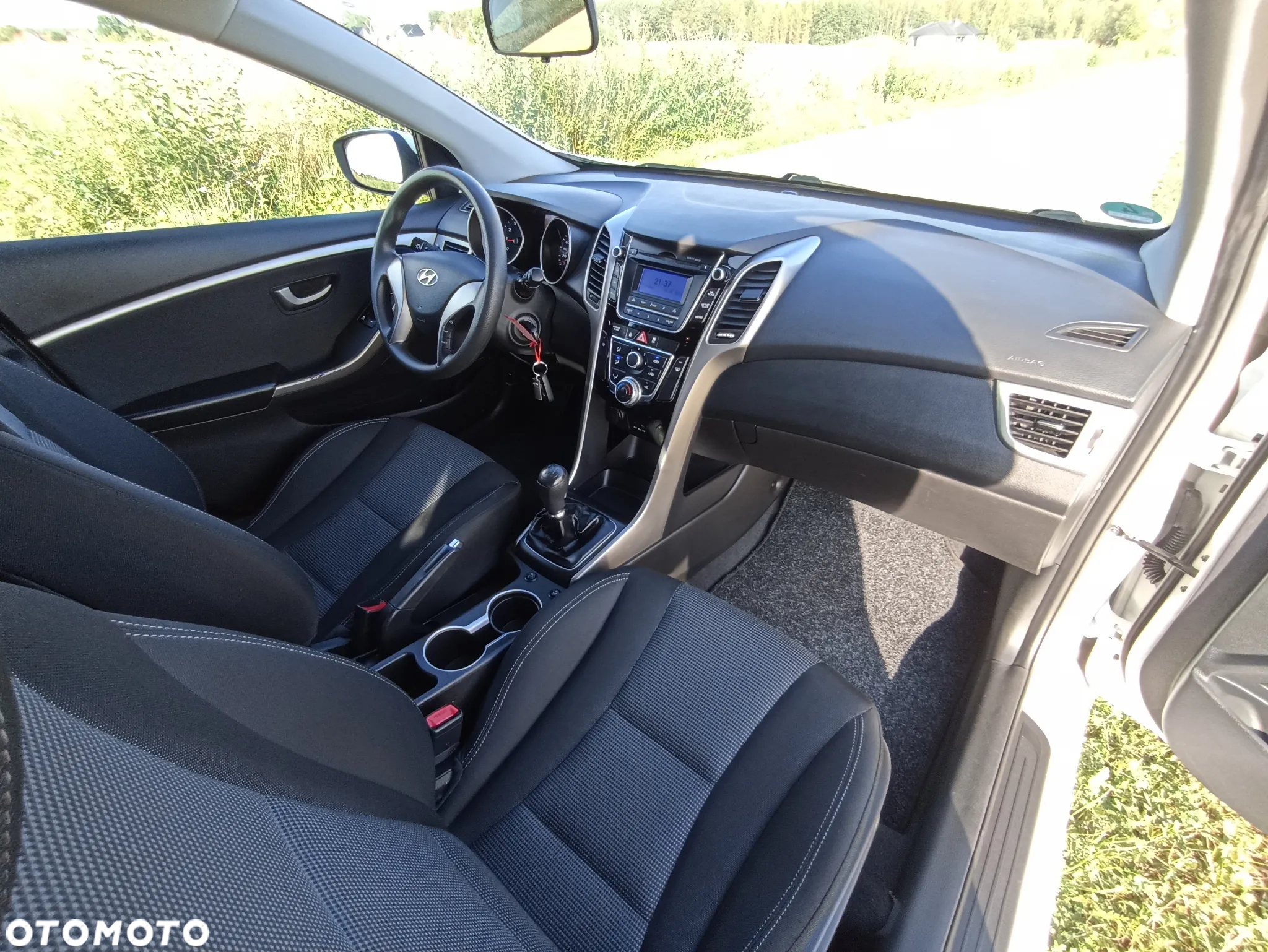 Hyundai i30 1.4 Premium - 6