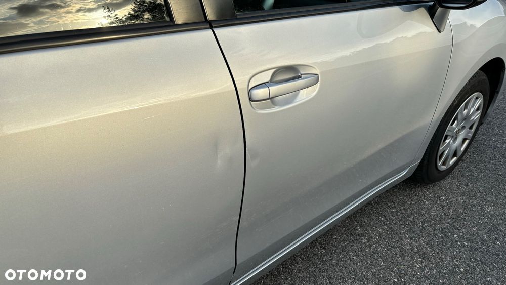Toyota Verso 1.6 Active - 11