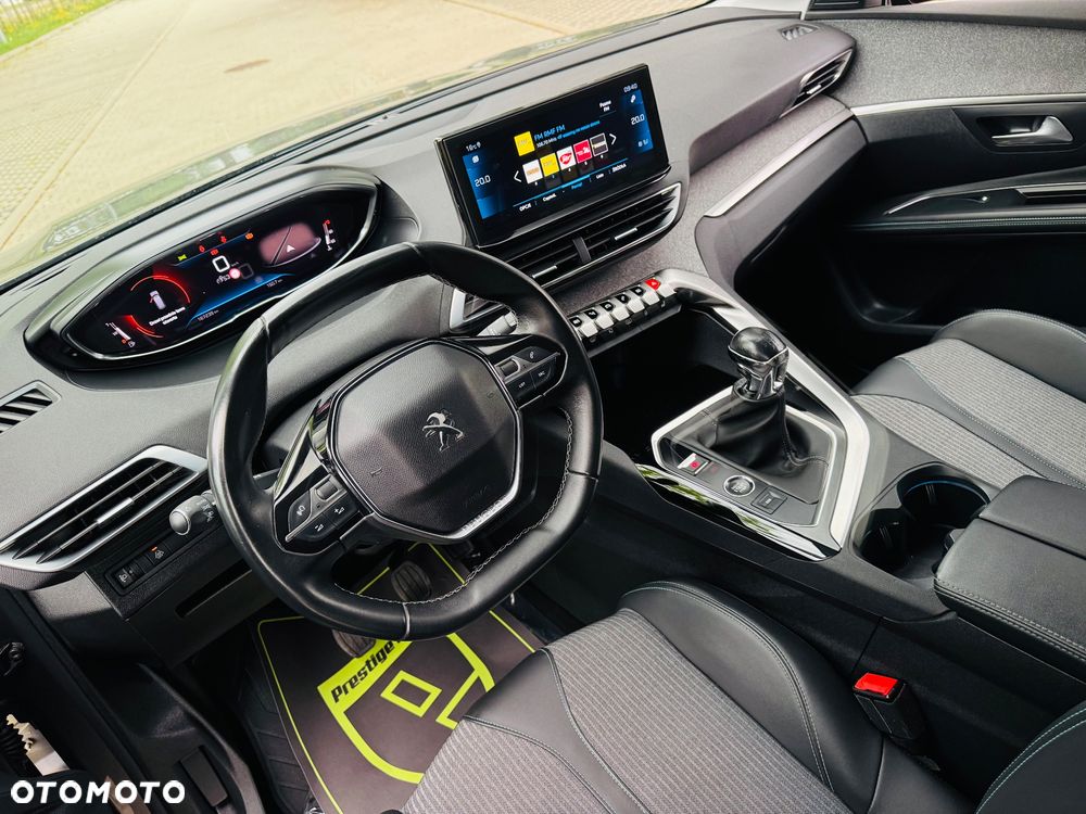 Peugeot 5008 BlueHDI 130 Allure Business-Paket - 23