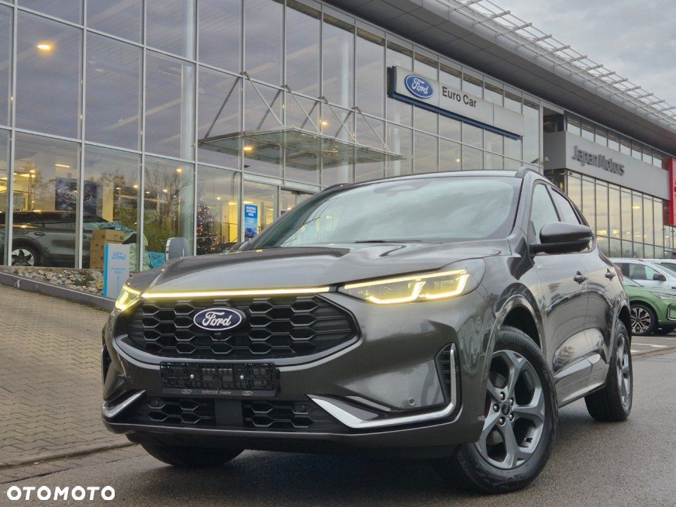 Ford Kuga - 2