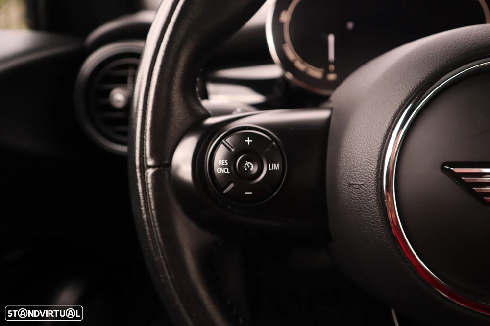 MINI 3 Portas Cooper SE - 31