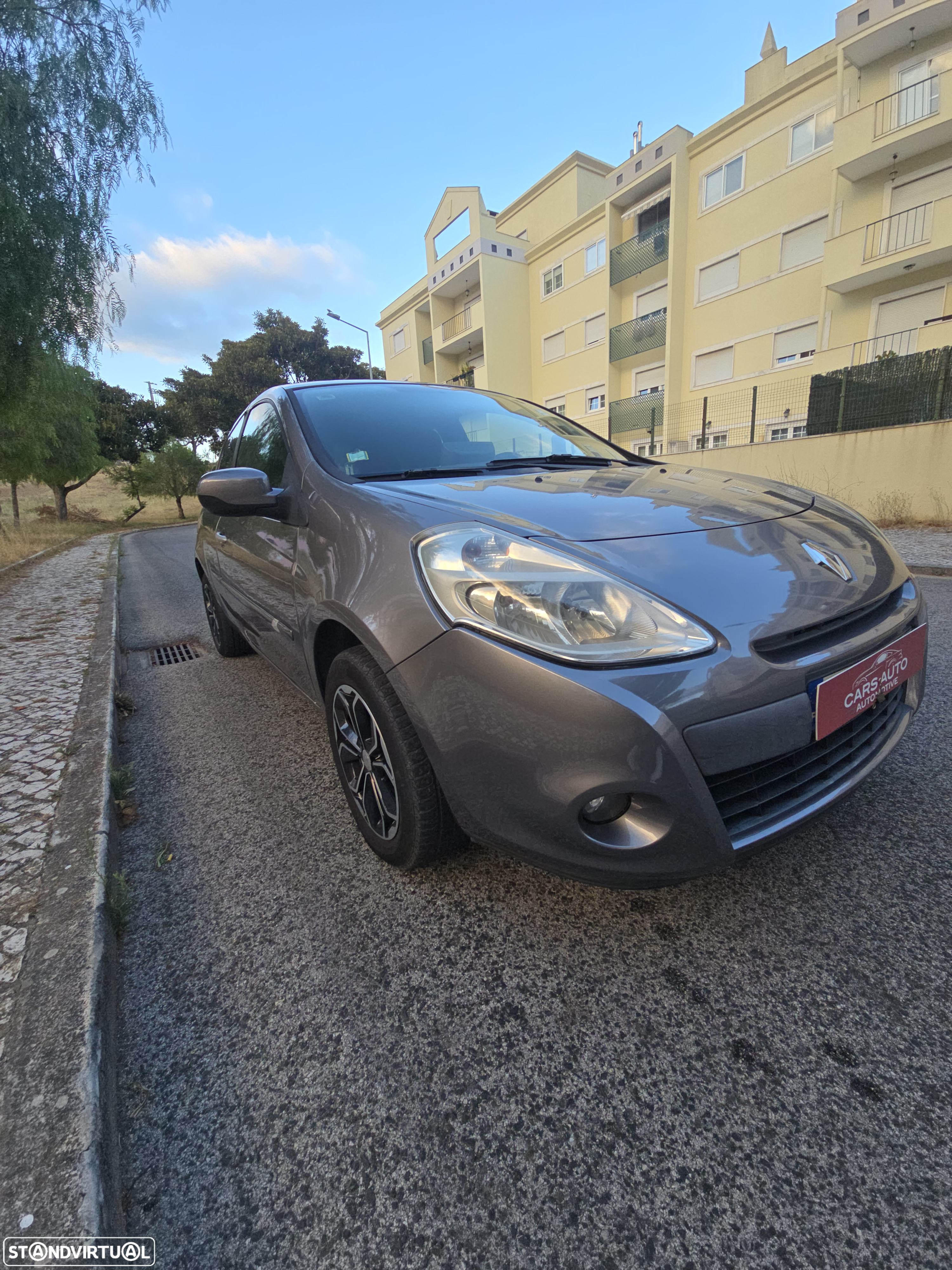 Renault Clio 1.2 16V GT - 28