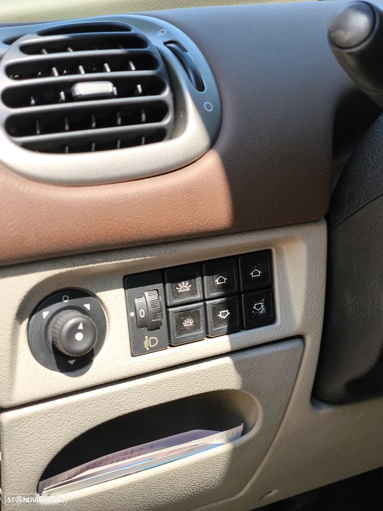 Citroën Xsara Picasso 1.6 HDi Premier - 11